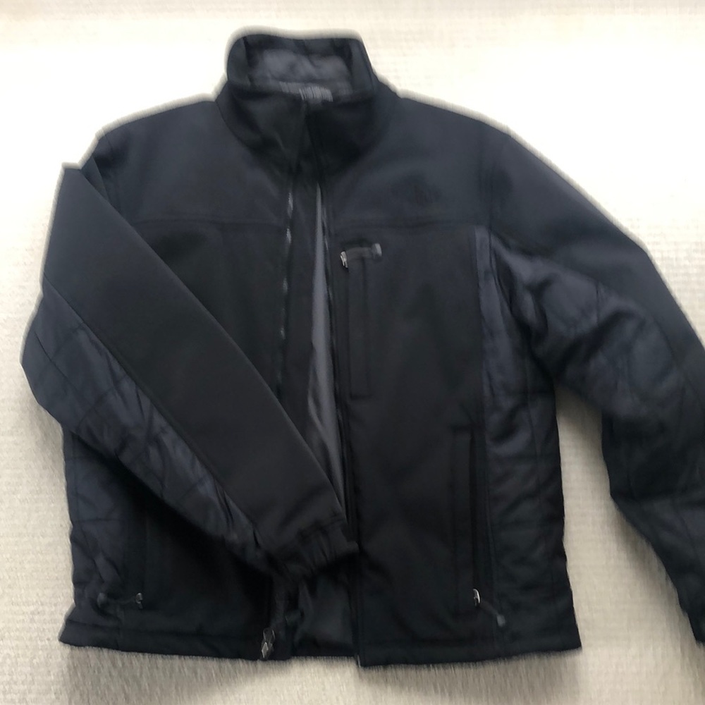The North Face.  Mens performance Jacket with Primaloft